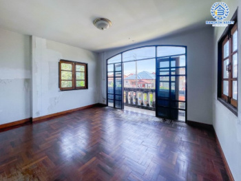 *****บ้านเดี่ยวมือสองเข้าเมืองสะดวก ม.บ้านสวยริมธาร3 พุทธมณฑล สาย3 เนื้อที่กว้างขวางถึง 73.2 ตร.ว. ฟังก์ชัน 3 ห้องนอน 3 ห้องน้ำ 2 ที่จอดรถ บ้านสภาพดี โครงการดี สามารถเข้าอยู่ได้เลย บนทำเลแห่งการเดินทาง เชื่อมต่อหลายเส้นทาง